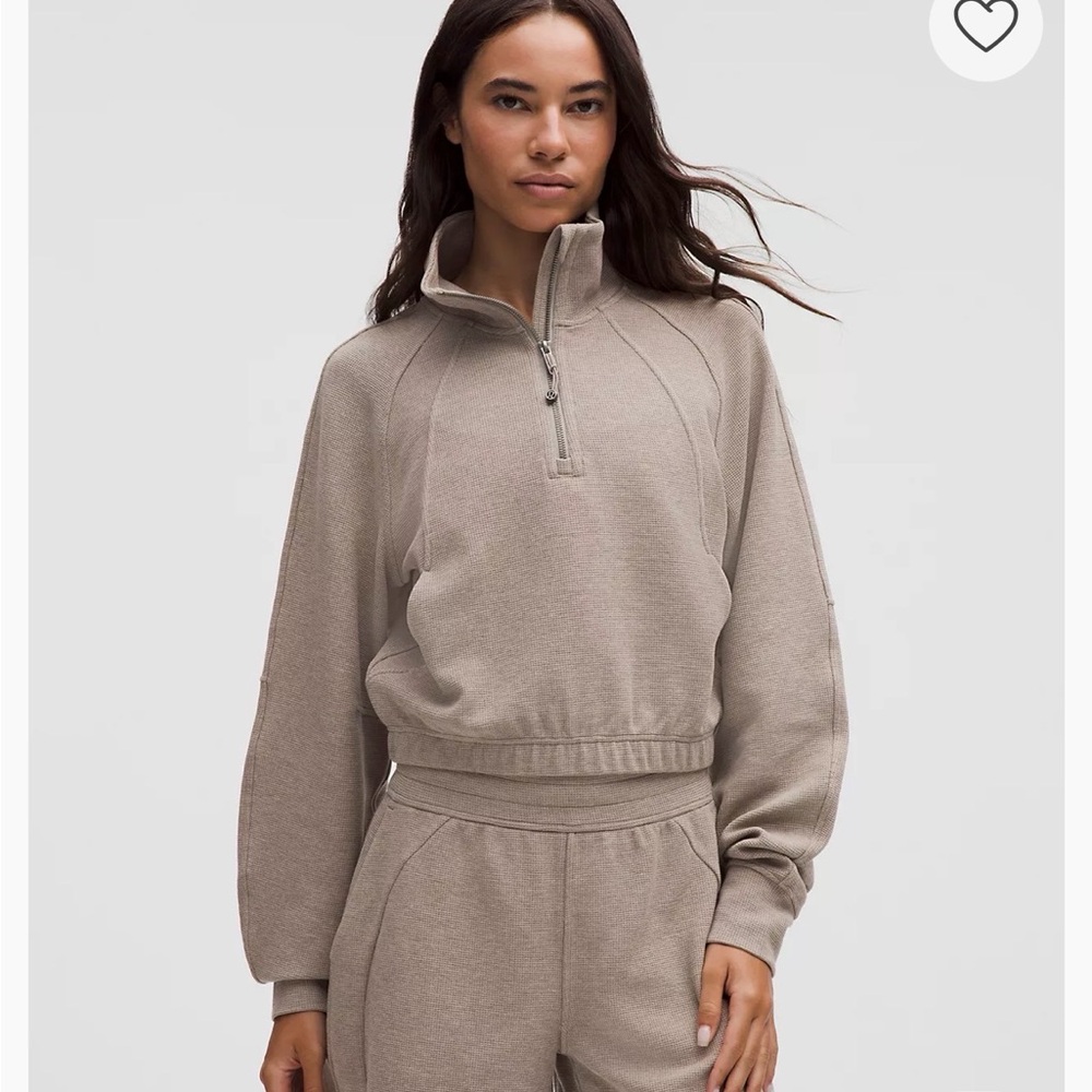 NWT Lululemon Scuba Cropped Half Zip Funnel Neck Waffle